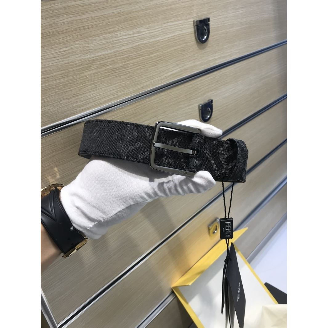 F**di belts